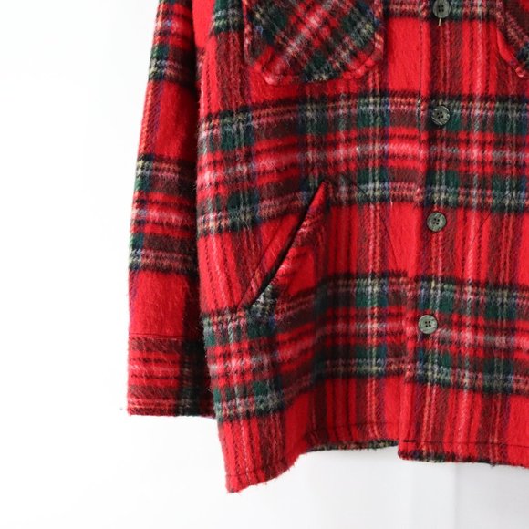 ❌SOLD❌vintage 60s 70s red plaid wool shirt jacket - Picture 2 of 7